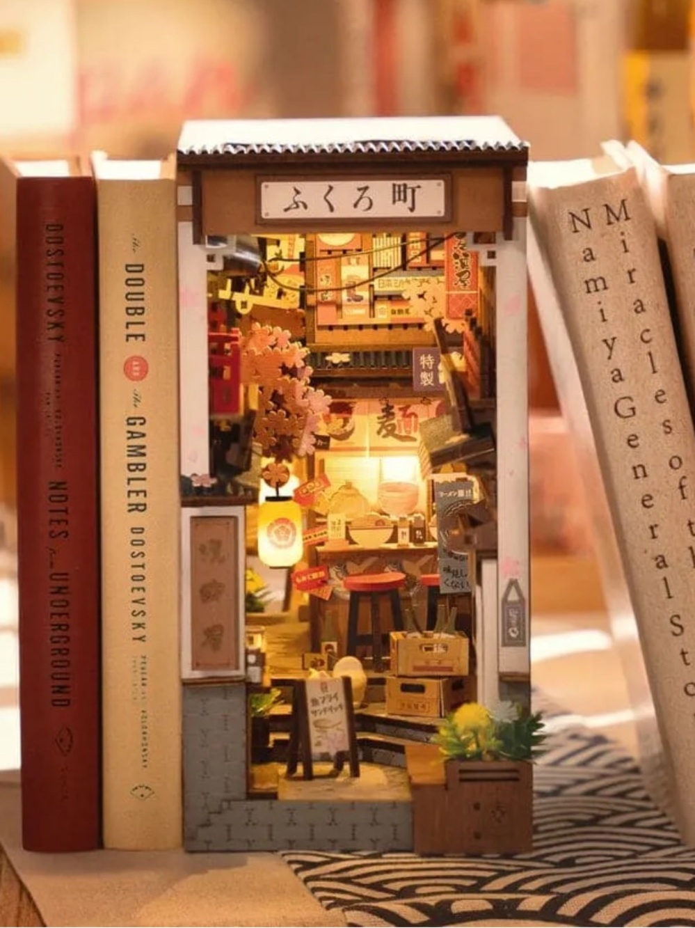 Rolife Book Nook & Wonderland Sakura Wine Alley Brand new in box